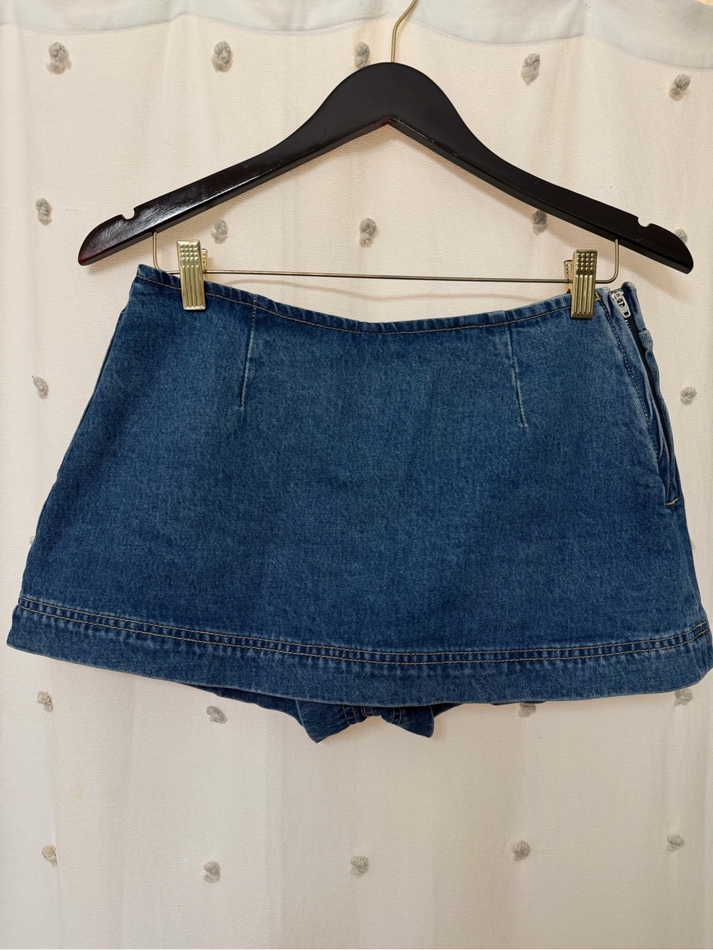 Princess Polly Blue Denim Low Rise Skort - Picture 2 of 9